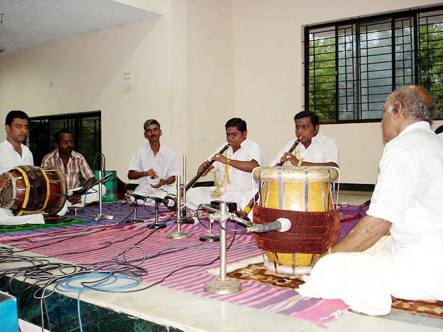 01TKR bros.jpg - Malaikottai T.K.R. Sivakumar and T.K.R. Vijayakumar